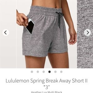 1/3 Lululemon spring break away shorts size 6 heather lux multi black
